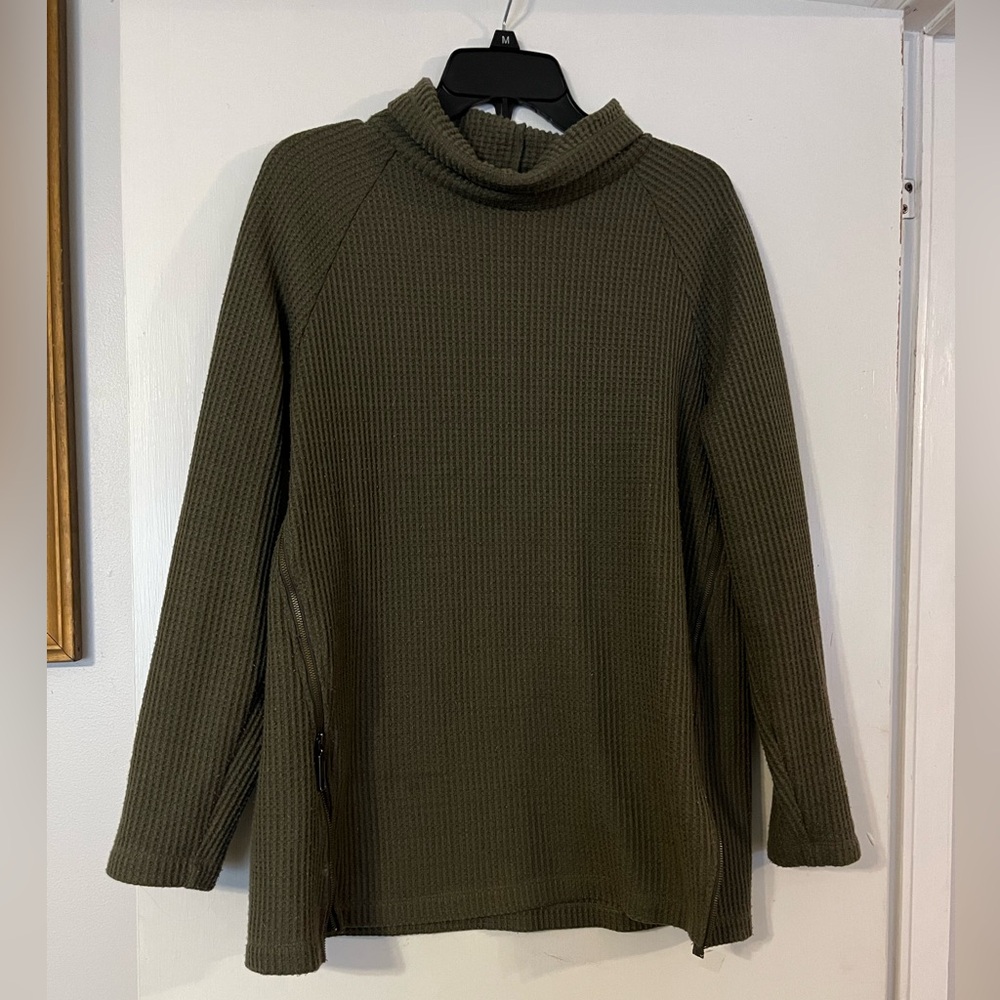 L L Bean signature cowl neck sweater